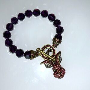 NWOT Retired Heidi Daus Toggle Alice Thru the Looking Glass Collector Bracket